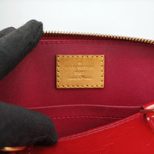 Vintage Louis Vuitton Alma BB CERISE Vernis M90174 shoulderbag | stylenewstar