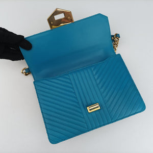 Pre-owned Prada Turn lock Chevron Impunture Autre Cuir Blue Leather shoulderbag | stylenewstar