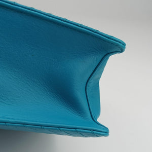 Pre-owned Prada Turn lock Chevron Impunture Autre Cuir Blue Leather shoulderbag | stylenewstar