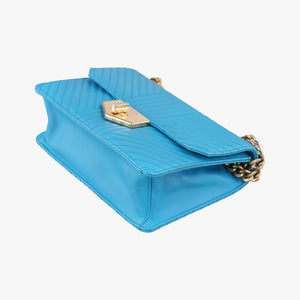 Pre-owned Prada Turn lock Chevron Impunture Autre Cuir Blue Leather shoulderbag | stylenewstar