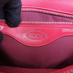 Pre-owned TODS Double T Red Leather shoulderbag | stylenewstar