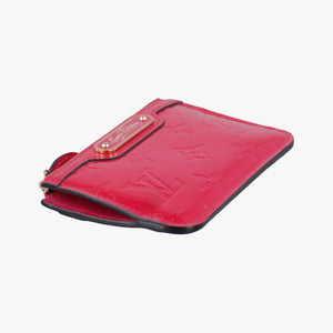 Vintage Louis Vuitton Pochette Cles Pomme d'Amour Vernis M93559 coinpurse | stylenewstar
