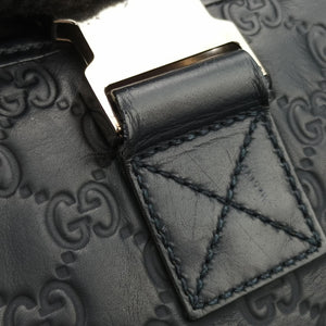 Pre-owned Gucci Guccissima Rubber Messenger Navy Leather 246067 shoulderbag | stylenewstar