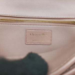 Pre-owned Christian Dior 30 Montaigne Pink leather shoulderbag | stylenewstar