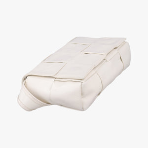 Pre-owned Bottega Veneta Padded CASSETTE White lambskin shoulderbag | stylenewstar