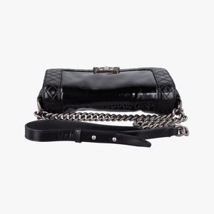 Pre-owned Chanel BOY CHANEL Black Patent leather A67946 shoulderbag | stylenewstar
