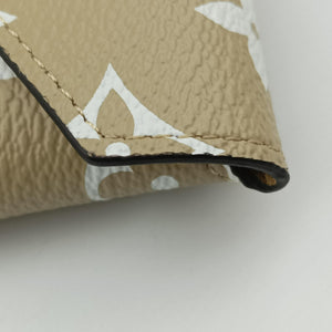 Pre-owned Louis Vuitton Pochette Kirigami Green×Multicolor Monogram Giant M67600 clutchbag | stylenewstar