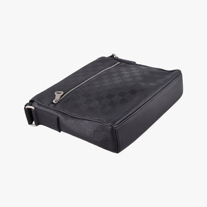 Vintage Louis Vuitton District PM Noir Damier Infini Leather N41033 shoulderbag | stylenewstar