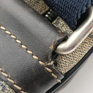 Vintage Gucci GG Supreme Messenger Beige × Navy PVC coated canvas×leather 201448 shoulderbag | stylenewstar