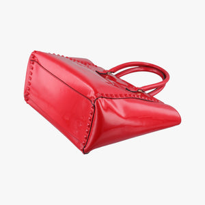 Secondhand Valentino Rockstud Red Patent Leather shoulderbag | stylenewstar