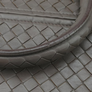 Vintage Bottega Veneta Intrecciato Brown lambskin handbag | stylenewstar