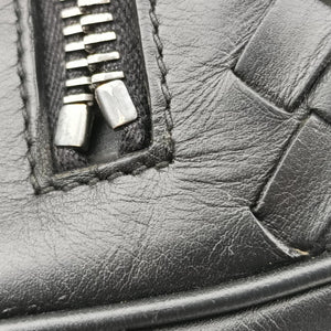 Pre-owned Bottega Veneta Intrecciato Black lambskin shoulderbag | stylenewstar