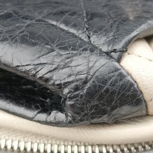 Pre-owned Chanel Matelasse Black Leather A47984 shoulderbag | stylenewstar