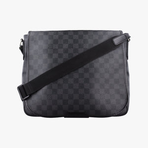 Vintage Louis Vuitton DANIEL MM Noir Damier GRAPHITE N58029 shoulderbag | stylenewstar