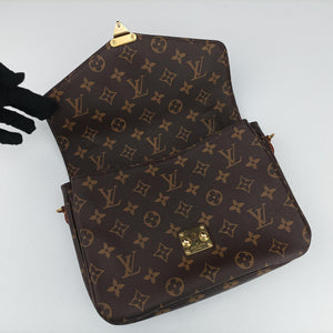 Vintage Louis Vuitton Pochette Metis MM Brown Monogram Canvas M44875 shoulderbag | stylenewstar