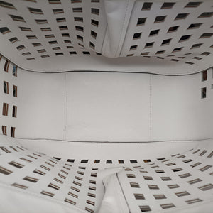 Pre-owned Loewe Hammock White Leather shoulderbag | stylenewstar