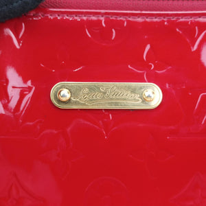Pre-owned Louis Vuitton Bellevue GM Pomme d'Amour Vernis M93587 handbag | stylenewstar