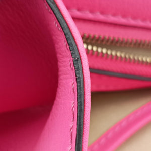 Secondhand Valentino Rockstud Glam Lock Pink Leather shoulderbag | stylenewstar