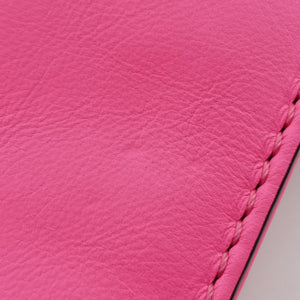 Secondhand Valentino Rockstud Glam Lock Pink Leather shoulderbag | stylenewstar