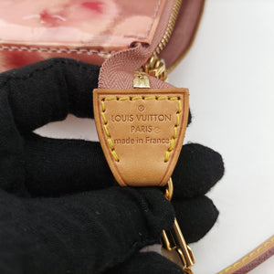 Pre-owned Louis Vuitton Pochette Accessoire Ikat Flower Rose Velours Vernis M90043 handbag | stylenewstar