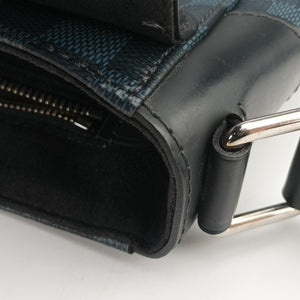Pre-owned Louis Vuitton Newport Messenger PM black×navy Damier Cobalt N41587 shoulderbag | stylenewstar