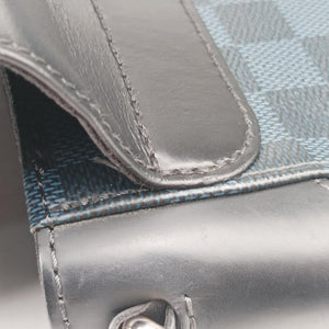 Pre-owned Louis Vuitton Newport Messenger PM black×navy Damier Cobalt N41587 shoulderbag | stylenewstar