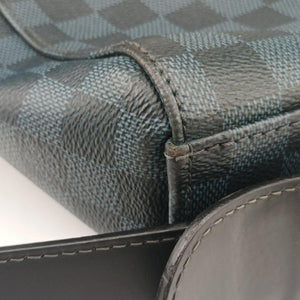 Pre-owned Louis Vuitton Newport Messenger PM black×navy Damier Cobalt N41587 shoulderbag | stylenewstar