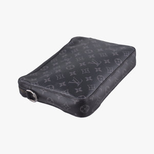 Secondhand Louis Vuitton Trio Messenger black Monogram Eclipse Reverse M69443 shoulderbag | stylenewstar