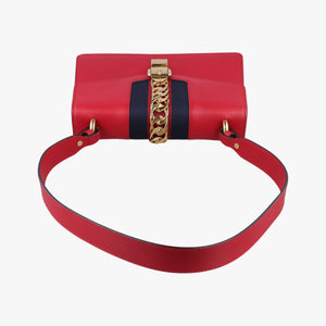 Pre-owned Gucci Sylvie Red Leather 421882 shoulderbag | stylenewstar