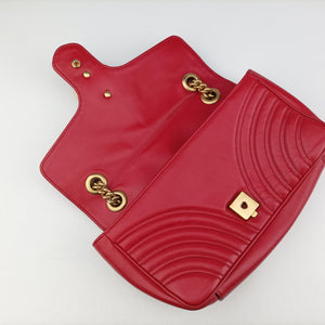 Pre-owned Gucci GG Marmont Red Leather 443497 shoulderbag | stylenewstar