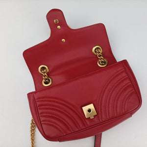 Pre-owned Gucci GG Marmont Red Leather 446744 shoulderbag | stylenewstar
