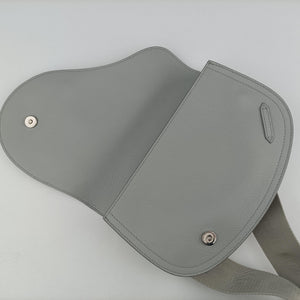 Pre-owned Christian Dior Saddle Gray leather shoulderbag | stylenewstar