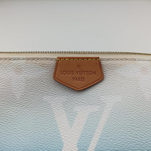 Pre-owned Louis Vuitton MULTI POCHETTE ACCESSOIRES Blue Gradient Monogram Giant M57633 bum bag/waist bag | stylenewstar