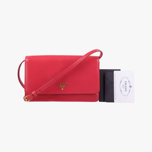 Pre-owned Prada Sling Bandoliera Red Patent SAFFIANO Leather shoulderbag | stylenewstar