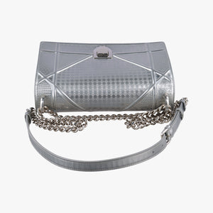 Pre-owned Christian Dior Diorama Silver Leather shoulderbag | stylenewstar