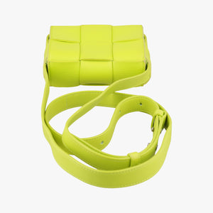 Pre-owned Bottega Veneta cassette Green lambskin shoulderbag | stylenewstar