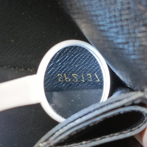 Secondhand Louis Vuitton Twist Noir x Multicolour EPI M64798 shoulderbag | stylenewstar