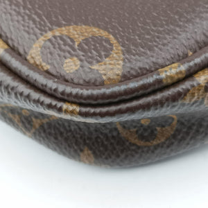 Secondhand Louis Vuitton MULTI POCHETTE ACCESSOIRES brown×khaki Monogram Canvas M44840 shoulderbag | stylenewstar