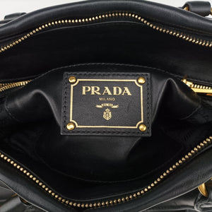 Pre-owned Prada Vitello Daino Logo Black Leather BN1903 shoulderbag | stylenewstar