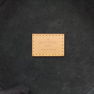 Pre-owned Louis Vuitton Cannes Brown Monogram Reverse Giant M44603 shoulderbag | stylenewstar