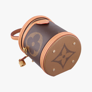 Pre-owned Louis Vuitton Cannes Brown Monogram Reverse Giant M44603 shoulderbag | stylenewstar