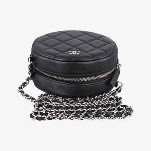 Pre-owned Chanel Matelasse Round Black lambskin AP0245 shoulderbag | stylenewstar