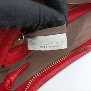 Pre-owned Bottega Veneta Intrecciato Red lambskin handbag | stylenewstar