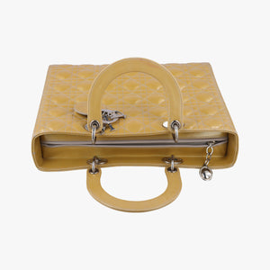 Secondhand Christian Dior Lady Dior Beige Patent shoulderbag | stylenewstar