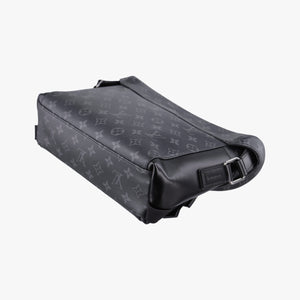 Pre-owned Louis Vuitton Messenger Voyage PM Noir Monogram Eclipse M40511 shoulderbag | stylenewstar
