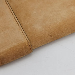 Pre-owned Gucci Romy Beige Suede 167738 clutchbag | stylenewstar