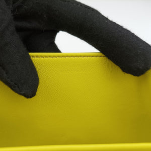 Pre-owned Celine Triomphe Chain Yellow Leather shoulderbag | stylenewstar