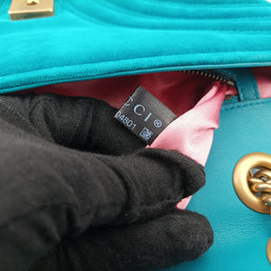 Pre-owned Gucci GG Marmont Blue velour 443497 shoulderbag | stylenewstar
