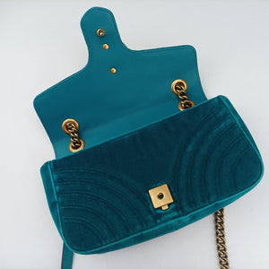 Pre-owned Gucci GG Marmont Blue velour 443497 shoulderbag | stylenewstar