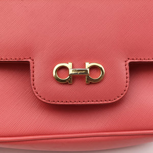Vintage Ferragamo Gancini Pink Leather shoulderbag | stylenewstar